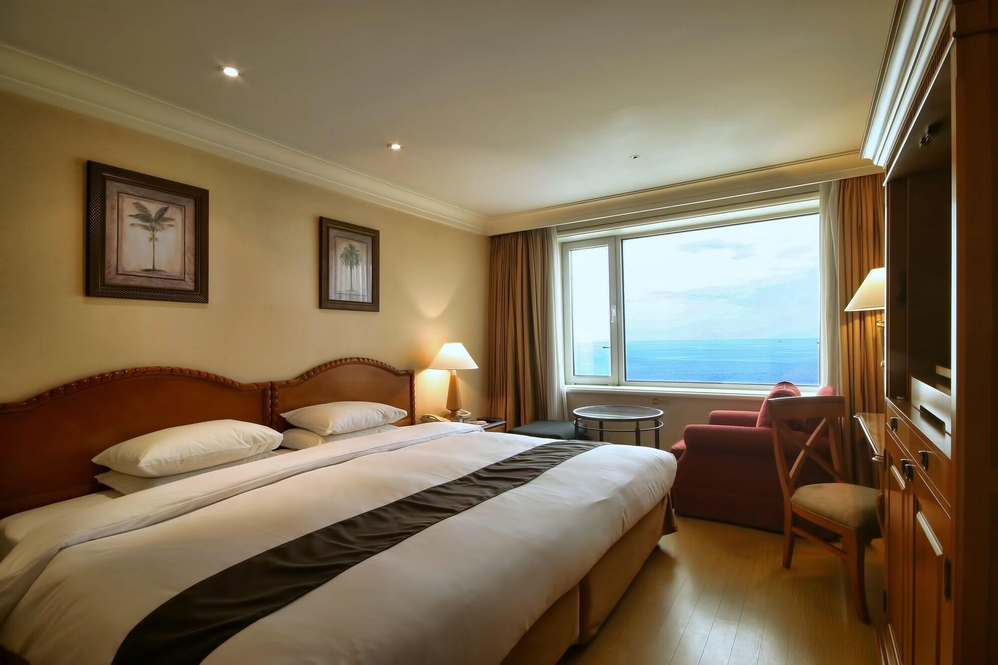 Jeju Oriental Hotel & Casino Exteriör bild